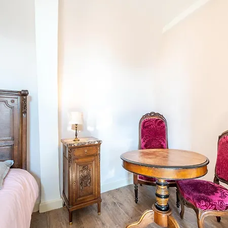 Cozy Comfort In Cerfontaine, Cleaning Included Дом отдыха