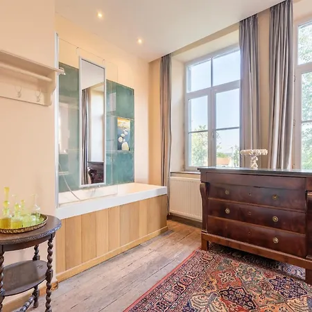 Дом отдыха Cozy Comfort In Cerfontaine, Cleaning Included Серфонтен